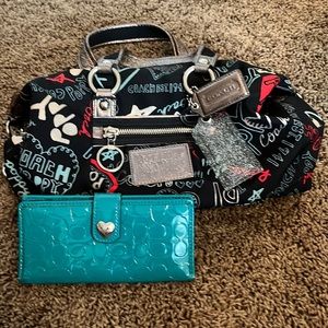 2 piece Coach handbag and wallet set